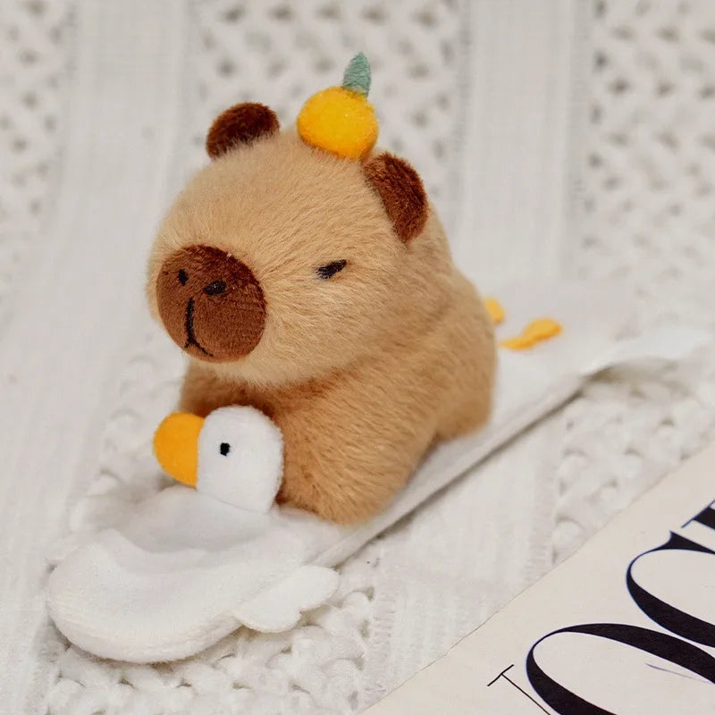 White Capybara Snap Wristband 25X10Cm 